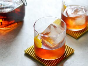 Holiday Spiced Old Fashioned Drink