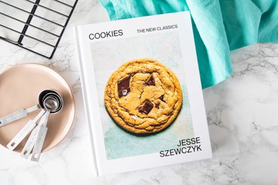 Jesse Szewczyk Cookies the New Classics cookbook review