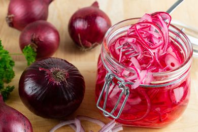 3-ingredient pickled red onions