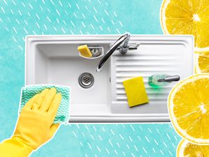 Cleaning sink with lemons